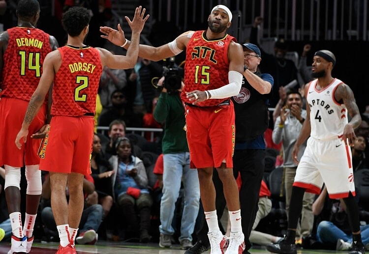 NBA 2018/19: Vince Carter đã ghi điểm số thứ 25.000 và 25.001 trong sự nghiệp bằng một cú úp rổ đẹp mắt