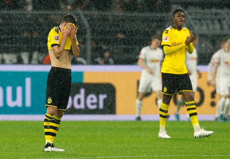 율리안 바이글은 포르투갈의 벤피카로 이적하며 분데스리가의 보루시아 도르트문트를 떠나려 한다.