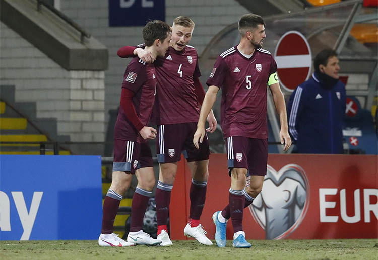 ကမ္ဘာ့ဖလားကို တစ်ကြိမ် တစ်ခါမှ ခြေစစ်ပွဲ မအောင်ဖူးသေးတဲ့ လက်ဗီးယားတို့ရဲ့ လက်ရှိအခြေအနေကလည်း ဒီအဆင့်ကနေပဲ လက်ပြနှုတ်ဆက်ရဖို့ သေချာသလောက်ရှိနေပါတယ်။