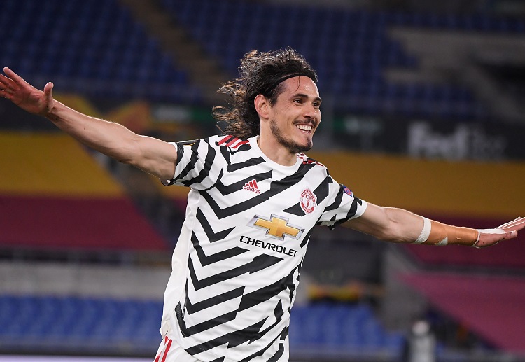 Edinson Cavani's brace helped Manchester United progressed in the Europa League