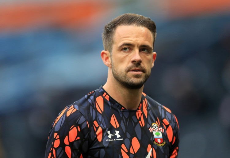 ဂျက်ဂရီးလစ်ရှ်ကို ပရီးမီးယားလိဂ် ချန်ပီယံ မန်ချက်စတာစီးတီး အသင်းထံ ရောင်းချခဲ့ပြီးတဲ့နောက် လေဗာကူဆင် တောင်ပံ ကစားသမား လီယွန်ဘိုင်လီနဲ့ ပြန်လည် ခေါ်ယူထားခဲ့တဲ့ အက်စတွန်ဗီလာတို့ နာရီပိုင်း အတွင်းမှာပဲ ဒန်နီအင့်ဂ် ကို ပေါင်သန်း ၃၀ နဲ့ ထပ်မံ ခေါ်ယူနိုင်ခဲ့ပါတယ်။