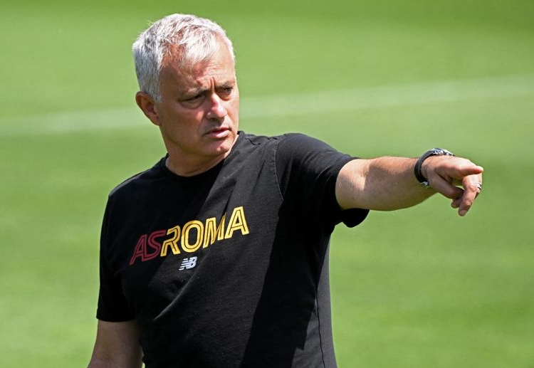 Jose Mourinho có mùa giải Serie A tương đối ổn định.