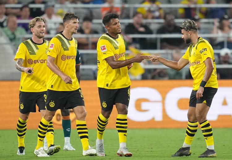 Giao hữu câu lạc bộ: Lối chơi của Dortmund đang là rất cởi mở