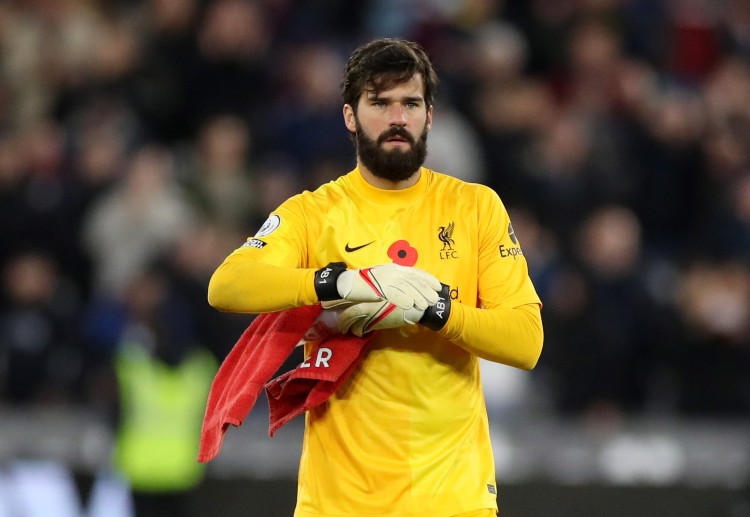 Alisson Becker adalah kiper terbaik sepak bola tahun 2023