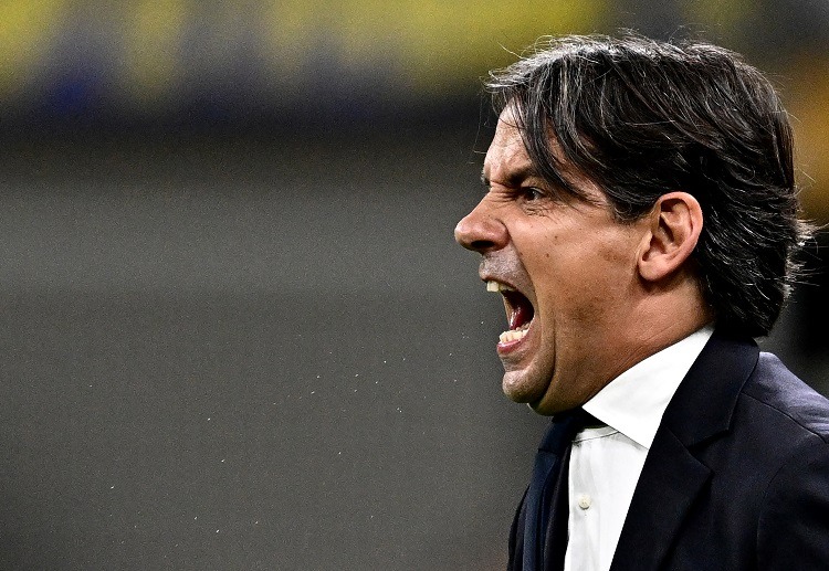 Simone Inzaghi dẫn dắt Inter Milan vô địch Serie A