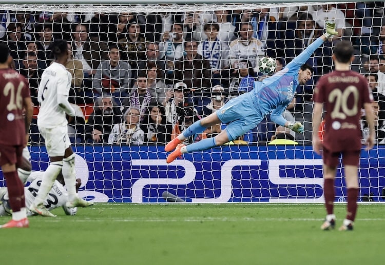 欧冠联赛 冈萨雷斯最后时刻进球,为曼城挽回颜面