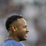 နေမာကို လာလီဂါ အသင်းဟောင်း ဘာစီလိုနာက ပြန်လည် ခေါ်ယူဖို့ စိတ်ဝင်စားမှု နည်းပါးနေပေမယ့်လည်း ဘေယန်မြူးနစ် ကတော့ ဘရာဇီးလ်သားကို ခေါ်ယူဖို့ စဉ်းစားနေကြောင်း သတင်းတွေ ထွက်ပေါ်နေပါတယ်။