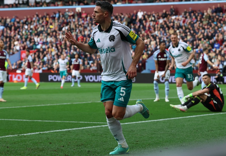 英超联赛 纽卡斯尔联在第17分钟由舍尔接巴恩斯助攻头球破门,短暂地将比分扳为1-1,但最终他们以1比4的比分输掉了这场比赛。