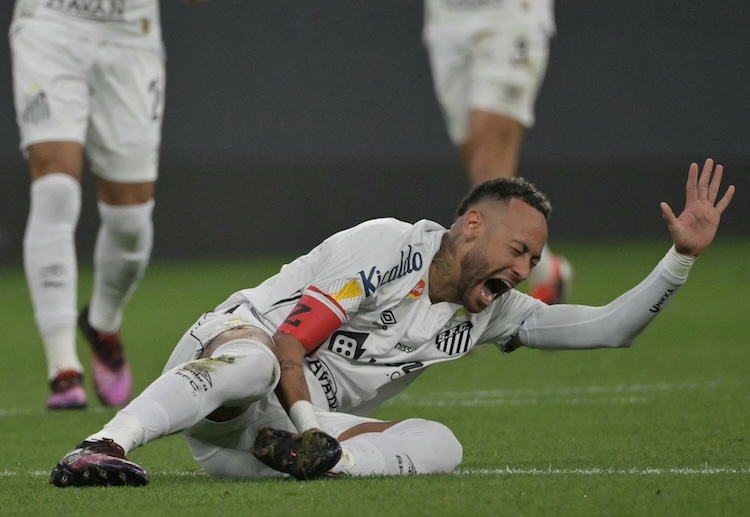 နေမာဟာ ဘရာဇီးလ် အသင်းနဲ့ ကမ္ဘာ့ဖလား ကစားချင်နေတဲ့ အပြင် လာမယ့် ဘောလုံး ရာသီ ဥရောပ မှာလည်း ပြန်လည် ကစားခွင့်ရဖို့ ရည်မှန်းထားတာ ဖြစ်ပါတယ်။