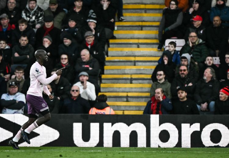 요안 위사는 브렌트포드의 최근 프리미어리그 경기에서 득점했다