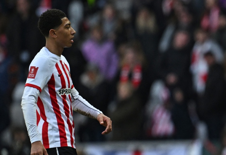 လာလီဂါ ကလပ် ရီးရဲလ်မက်ဒရစ် ဥက္ကဌ ဖလော်ရန်တီနို ပီရက်ဇ် ကတော့ ဂျူ့ဒ် ဘယ်လင်ဟမ်ရဲ့ ညီဖြစ်သူ ဂျုပ်ဘ် ဘယ်လင်ဟမ်ကို ခေါ်ယူဖို့ စီစဉ်နေကြောင်း သိရပါတယ်။