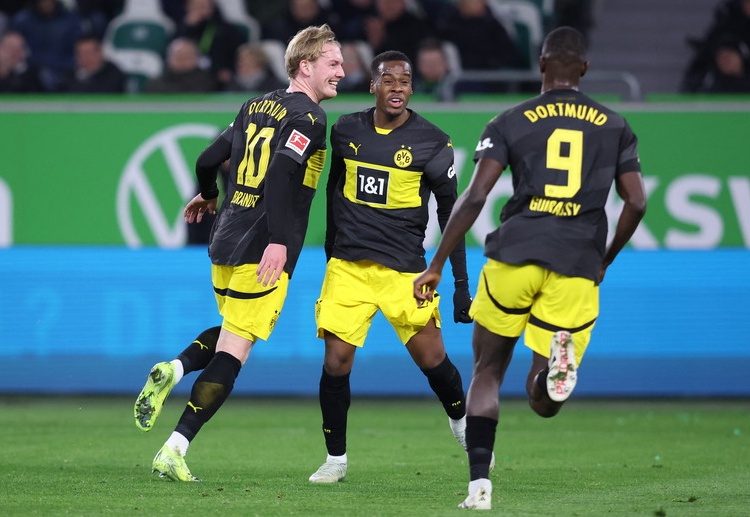 ပရီးမီးယားလိဂ် ကလပ် အာဆင်နယ် ကတော့ ဒေါ့မန် တောင်ပံကစားသမား ဂျေမီ ဂစ်တန်စ်ကို ဦးစားပေး ပစ်မှတ် အဖြစ် သတ်လိုက်ကြောင်း CaughtOffside က ဖော်ပြခဲ့ပါတယ်။