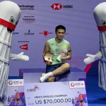 新加坡羽毛球公开赛 首升世界第一