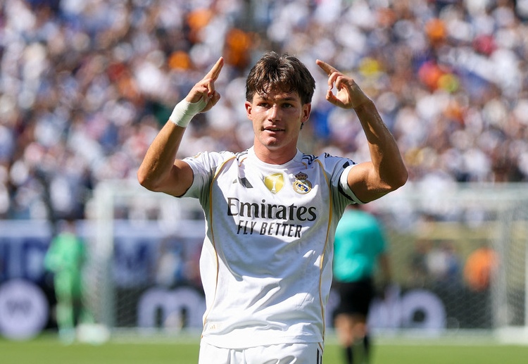 သီယို ဟာနန်ဒက်ဇ်နဲ့ လမ်းခွဲပြီးနောက် စီးရီးအေ ကလပ် အေစီမီလန် ကတော့ ရီးရဲလ်မက်ဒရစ် ဘယ်နောက်ခံလူ ဖရန် ဂါစီယာကို ပြန်လည် ခေါ်ယူချင်နေကြောင်း Defensa Central က ဖော်ပြခဲ့ပါတယ်။