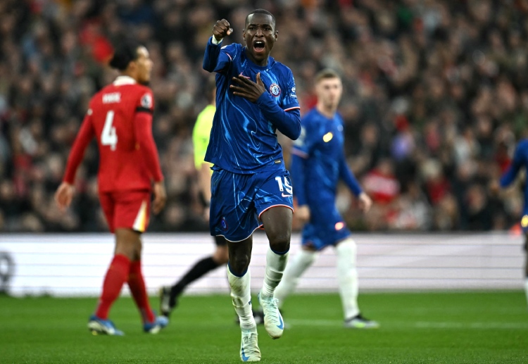 အခုတော့ ဂျက်ဆန်က ပရီးမီးယားလိဂ်မှာ ဆက်လက် ကစားချင်တဲ့ ရည်ရွယ်ချက်နဲ့ စီးရီးအေ ကလပ် နှစ်သင်းရဲ့ ကမ်းလှမ်းချက်တွေကို ပယ်ချလိုက်ပါပြီ။