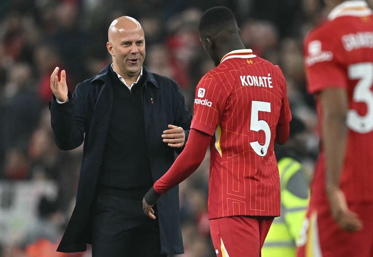 ဒီလိုဆိုရင်တော့ လာလီဂါ ကလပ်ဟာ ကိုနာတေးလို့ ဗဟိုခံစစ် ကစားသမားစစ်စစ် တစ်ဦးကို ကျိန်းသေပေါက် ခေါ်ယူဖို့ လိုအပ်တော့မှာလည်း ဖြစ်ပါတယ်။