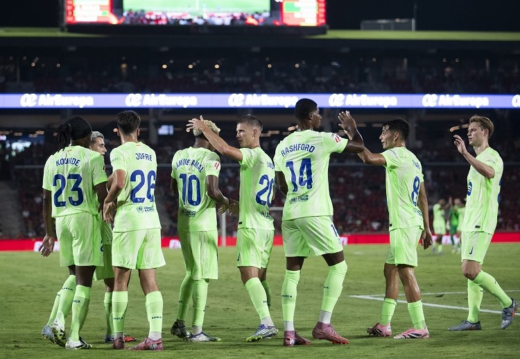 西甲联赛 亚马尔进球助攻双丰收，巴萨轻松赢得新赛季首胜。