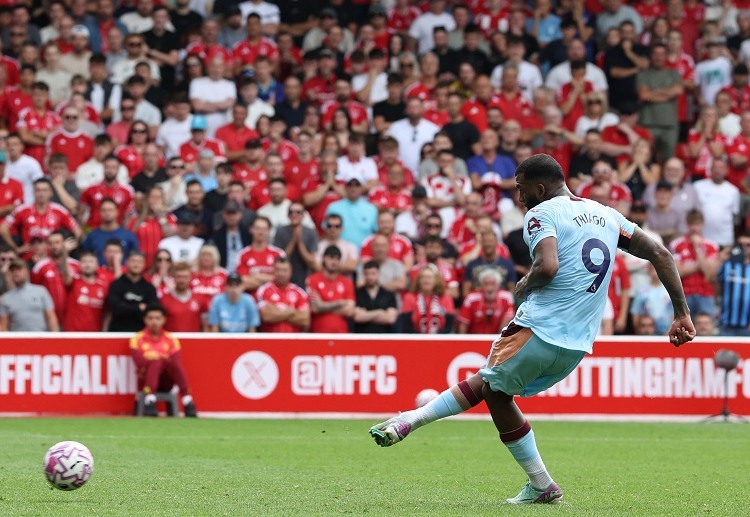 Brentford trắng tay ở trận ra quân Premier League 2025/26