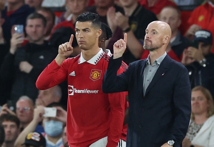 တန်ဟက်ဂ် အနေနဲ့ ပရီးမီးယားလိဂ် ကလပ် ယူနိုက်တက် နည်းပြ ရာထူး ကနေ ထုတ်ပယ်ခံရခြင်းနဲ့ ပတ်သတ်ပြီး မေးမြန်းခံရချိန် မှာတော့ာ အခုလိုပဲ ပြောကြားခဲ့ပါတယ်။