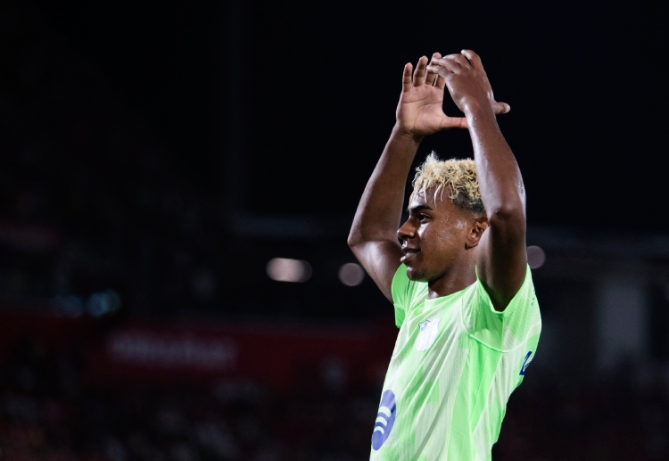 라민 야말은 이번 주말 바르셀로나가 레알 소시에다드와 라리가 경기를 치를 때 부상 복귀전을 치를 수 있다.