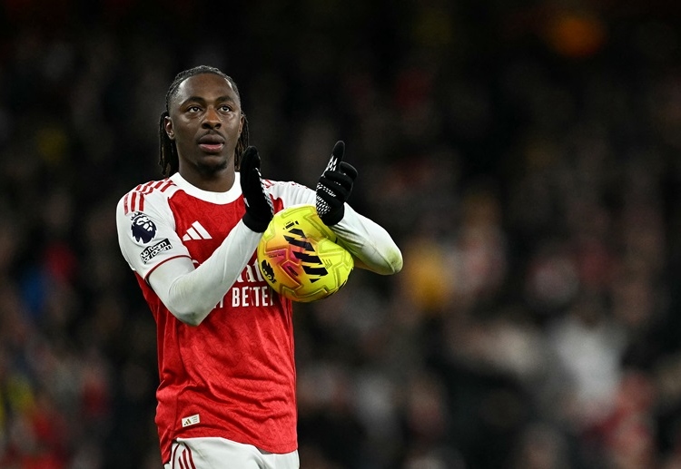 Arsenal thi đấu trận thứ năm vòng phân hạng Champions League chạm trán Bayern Munich