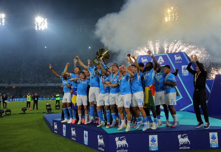 Chasing a second straight Serie A crown, Napoli sit two points off the top