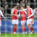 အာဆင်နယ်ဟာ ပရီးမီးယားလိဂ် ပွဲစဉ် ၁၆ အပြီးမှာ အဆင့် ၂ နေရာက မန်ချက်စတာစီးတီးကို ၂ မှတ် ဖြတ်ပြီး ဦးဆောင်နေပါတယ်။