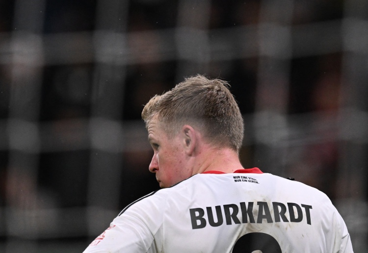 德甲联赛 法兰克福前锋乔纳森·布尔卡特因伤无法出战。