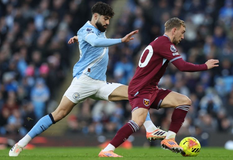 英超联赛  赖因德斯禁区抽射得手，将比分改写为2比0。