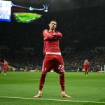 英超联赛 伊萨克的进球打破了场上僵局，为利物浦取得领先。