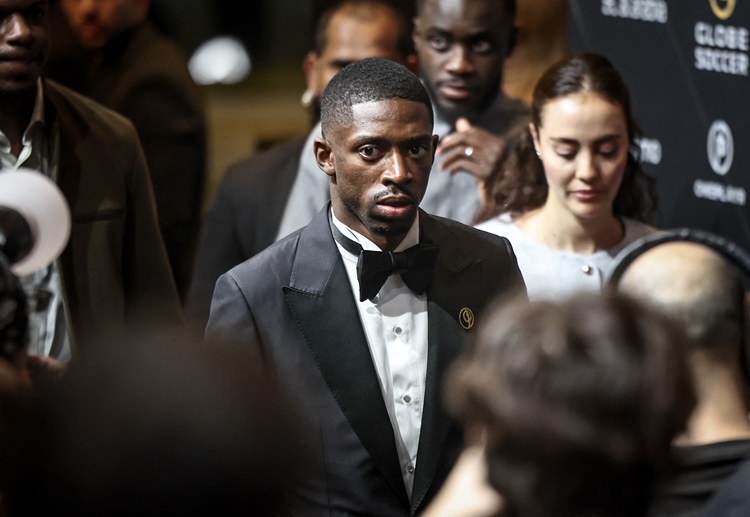 ဒီဆုပေးပွဲမှာ ဘောလုံးနဲ့ ဆိုင်တဲ့ အသိုင်းအဝိုင်းကသူတွေကို အဓိက ဆုချီးမြှင့်ပေမယ့် ဒီနှစ်မှာတော့ Globe Sports Award ဆုကို စတင် ချီးမြှင့်ခဲ့ပါတယ်။