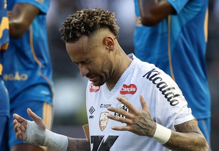 ဘရာဇီးလ် လက်ရွေးစင် အသင်းရဲ့ နည်းပြ ကာလို အန်ဆယ်လော့တီ ကလည်း နေမာသာ ကြံခိုင်မှု ပြည့်ဝနေမယ် ဆိုရင် ကမ္ဘာ့ဖလား အတွက် မရွေးချယ်စရာ အကြောင်း မရှိကြောင်း ပွင့်ပွင့်လင်းလင်း ပြောဆိုထားပါတယ်။