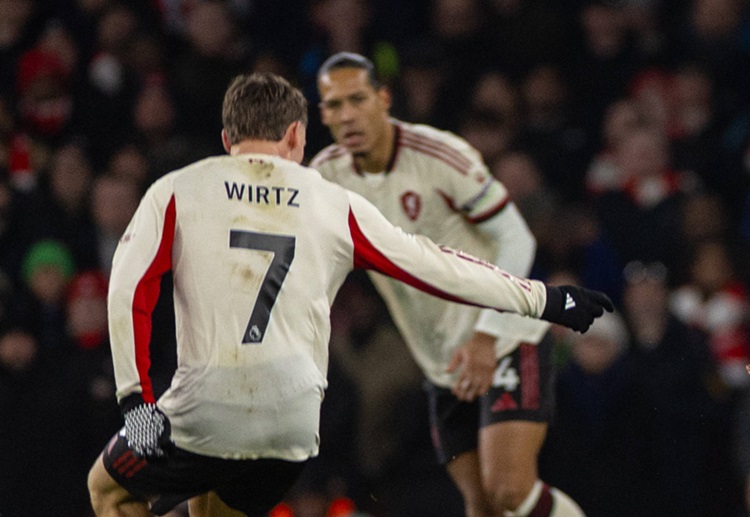 တစ်ဖက် မှာလည်း အာဆင်နယ်က ပရီးမီးယားလိဂ် နောက်ဆုံး ၃၂ ပွဲမှာ ၂ ပွဲသာ ဂိုးမသွင်းနိုင်ခဲ့ဘဲ လစ်ဗာပူးလ်နဲ့ တွေ့ဆုံချိန်တွေမှာ ဖြစ်ပါတယ်။