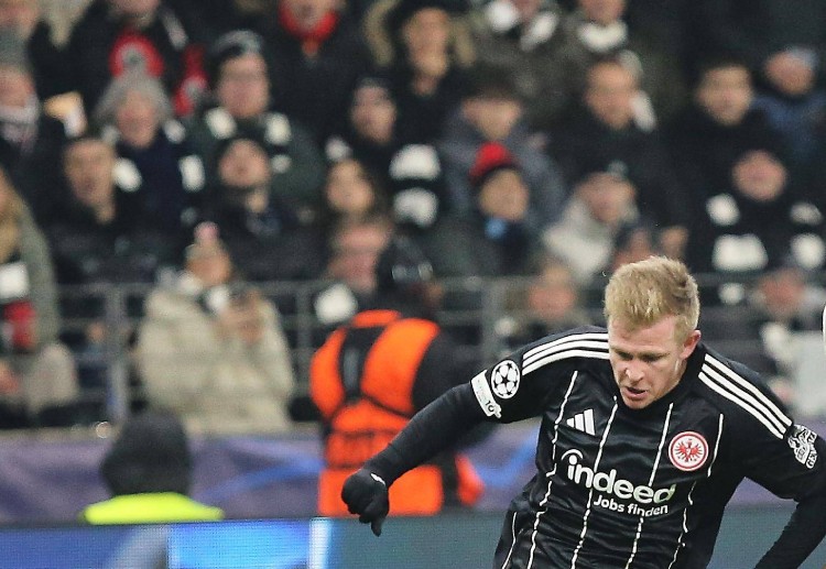 欧冠联赛 法兰克福锋线因布尔卡特的长期缺席而失色,他赛季初表现亮眼。