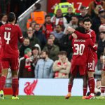 英足总杯 利物浦在主场以4比1战胜巴恩斯利，后卫弗林蓬在本场比赛中为红军建功。