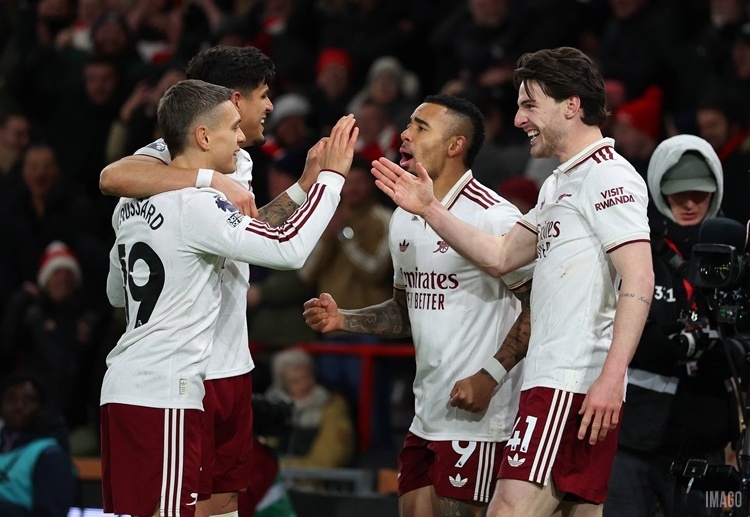 မာဒူအေခေ ကတော့ နောက်ဆုံး ကစားခဲ့တဲ့ အက်ဖ်အေဖလား ၇ ပွဲမှာ ၂ ဂိုး သွင်း၊ ၃ ဂိုး ဖန်တီးပေးထားနိုင်ပါတယ်။