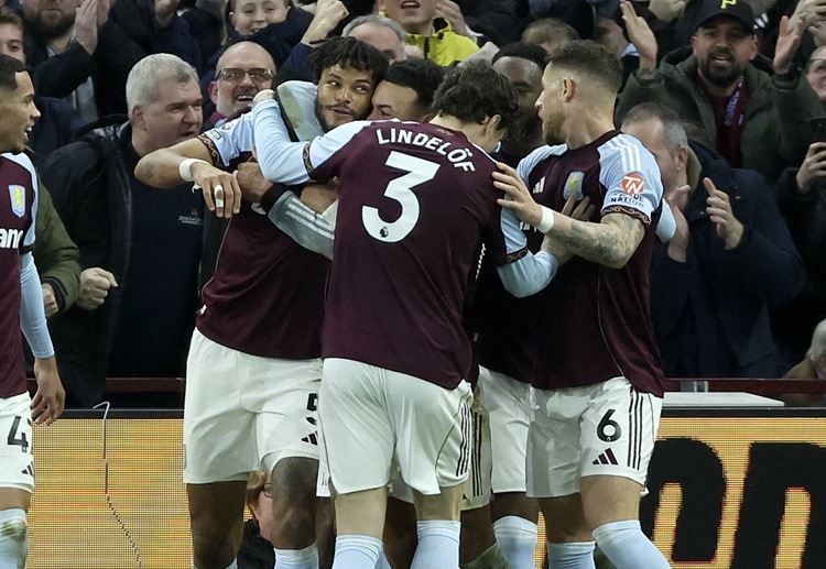 Premier League: Aston Villa giành chiến thắng một cách vất vả