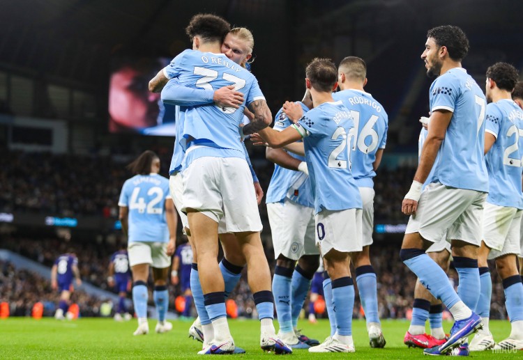 Man City giành 3 điểm trên sân nhà ở vòng 27 Premier League