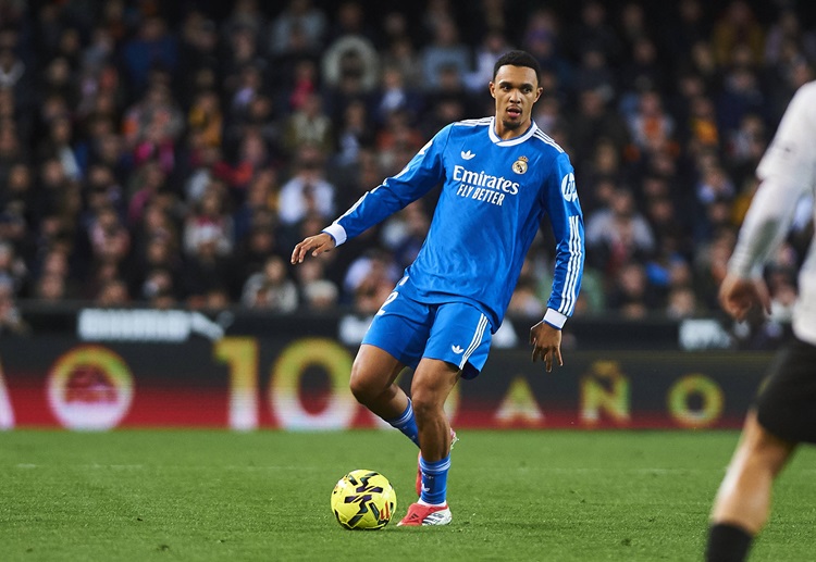 ထရန့် ဟာ ခေတ်သစ် ဘောလုံး ကမ္ဘာရဲ့ နောက်ခံလူ တစ်ယောက်ရဲ့ အယူအဆကို အပြီးတိုင် ပြောင်းလဲပစ်ခဲ့သူပါ။