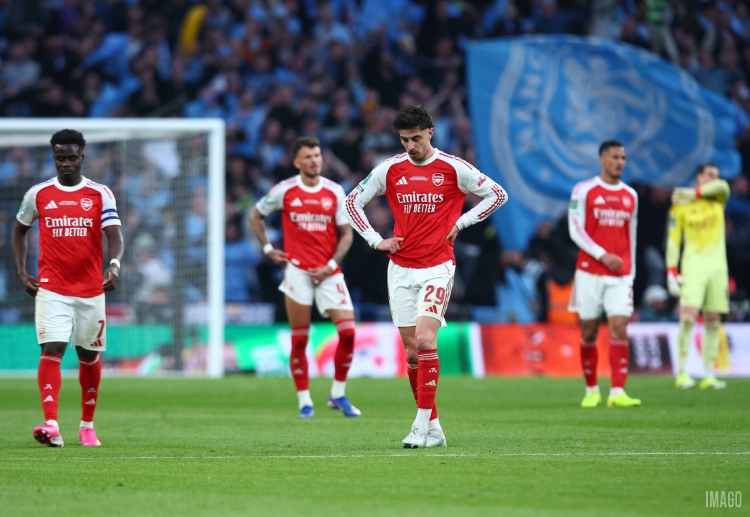 ပပ် ဂွါဒီယိုလာဟာ အဲလက်စ် ဖာဂူဆန်နဲ့ ဟိုဆေး မော်ရင်ဟိုတို့ကို ကျော်ဖြတ်ပြီး ခရာဘောင်ဖလား သမိုင်းတစ်လျှောက် အအောင်မြင်ဆုံး နည်းပြ အဖြစ် မှတ်တမ်းတင်နိုင်ခဲ့ပါတယ်။