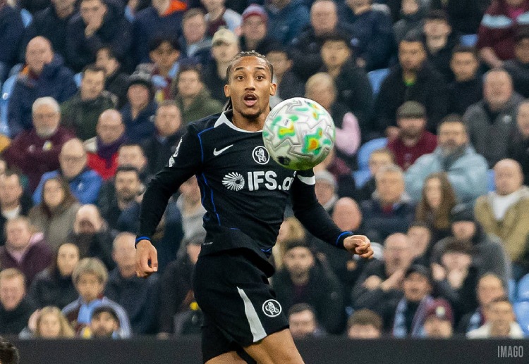 ဒီရာသီ ပရီးမီးယားလိဂ် ကစားသမားတွေထဲမှာ မန်စီးတီးရဲ့ အာလင်း ဟာလန်း (ဂိုးပါဝင် ပတ်သတ်မှု ၄၀) တစ်ဦးတည်းကသာ သူ့ထက် သာလွန်တဲ့ မှတ်တမ်းကို ပိုင်ဆိုင်ထားတာပါ။