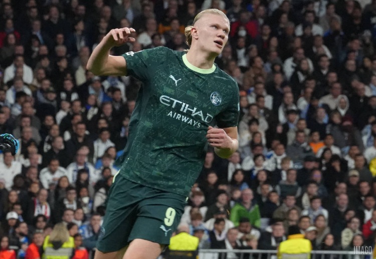 맨시티는 이날 무승부로 18승 7무 5패를 기록하며 리그 2위(승점 61점)를 지켰다.