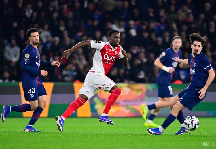 ဖိုလာရင် ဘယ်လိုဂန် ကတော့ လီဂူးဝမ်းမှာ ပွဲ (၁၀၀) မြောက် ပါဝင်ကစားခဲ့တာ ဖြစ်ပါတယ်။ (ရိမ်းစ်မှာ ၃၇ ပွဲ၊ မိုနာကိုမှာ ၆၃ ပွဲ)။