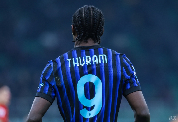 အင်တာမီလန် တိုက်စစ်မှူး မားကပ်စ် သူရမ်ဟာ ဆော်ဒီ ကလပ်တွေရဲ့ ကမ်းလှမ်းမှုတွေထက် ပရီးမီးယားလိဂ်ကို ပိုမို စိတ်ဝင်စားနေပြီး အက်စတွန်ဗီလာနဲ့ နယူးကာဆယ် တို့က ကမ်းလှမ်းမှုတွေ ပြုလုပ်ထားပါတယ်။