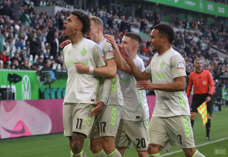 브레멘은 이날 승리로 리그 14위에 자리, 1부 잔류에 청신호를 켰다.