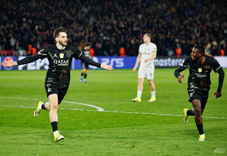 အကယ်၍ ဒီပွဲကို အနိုင်ရရင် ဒါဟာ ပီအက်စ်ဂျီ အတွက် လီဂူးဝမ်း သမိုင်းမှာ အိမ်ကွင်း နိုင်ပွဲပေါင်း ၆၀၀ ပြည့်မြောက်တဲ့ မှတ်တမ်း ဖြစ်လာမှာပါ။