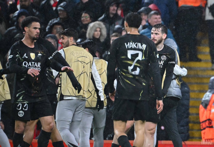 ဒါ့အပြင် ပီအက်စ်ဂျီက ချန်ပီယံလိဂ်မှာ လစ်ဗာပူးလ်ကို တစ်ပွဲတည်း ၂ ဂိုး သွင်းယူနိုင်ခဲ့တဲ့ ပထမဆုံး ကလပ် ဖြစ်လာပါတယ်။