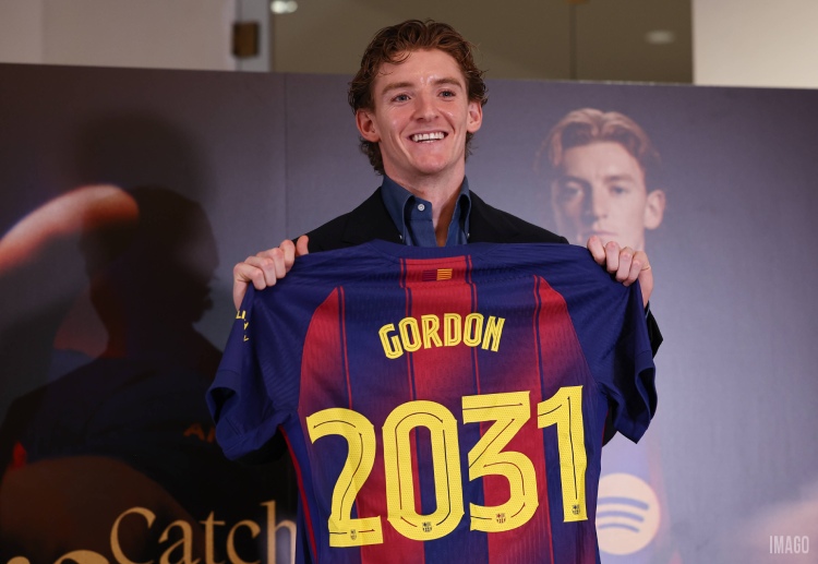 라리가: 바르셀로나는 올 여름 이적시장에서 계속해서 공격진을 강화할 방안을 찾고 있다