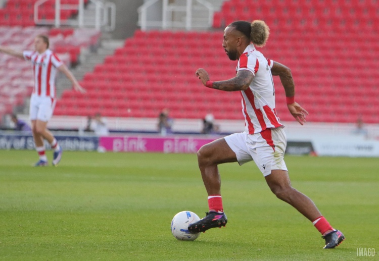 Stoke City chạm trán CLB La Liga Valencia ở trận giao hữu CLB